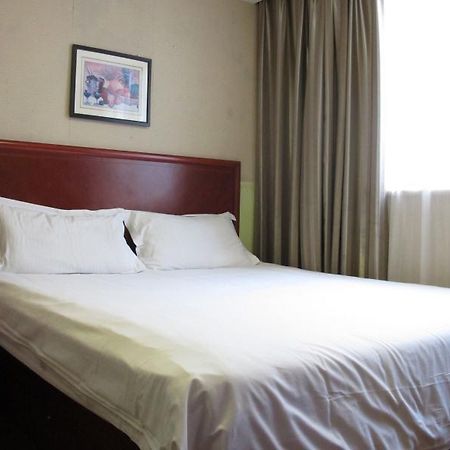 Greentree Alliance Jiangxi Nanchang Honggutan Middle Fenghuang Avenue Hotel Nanchang (Jiangxi) Exterior foto